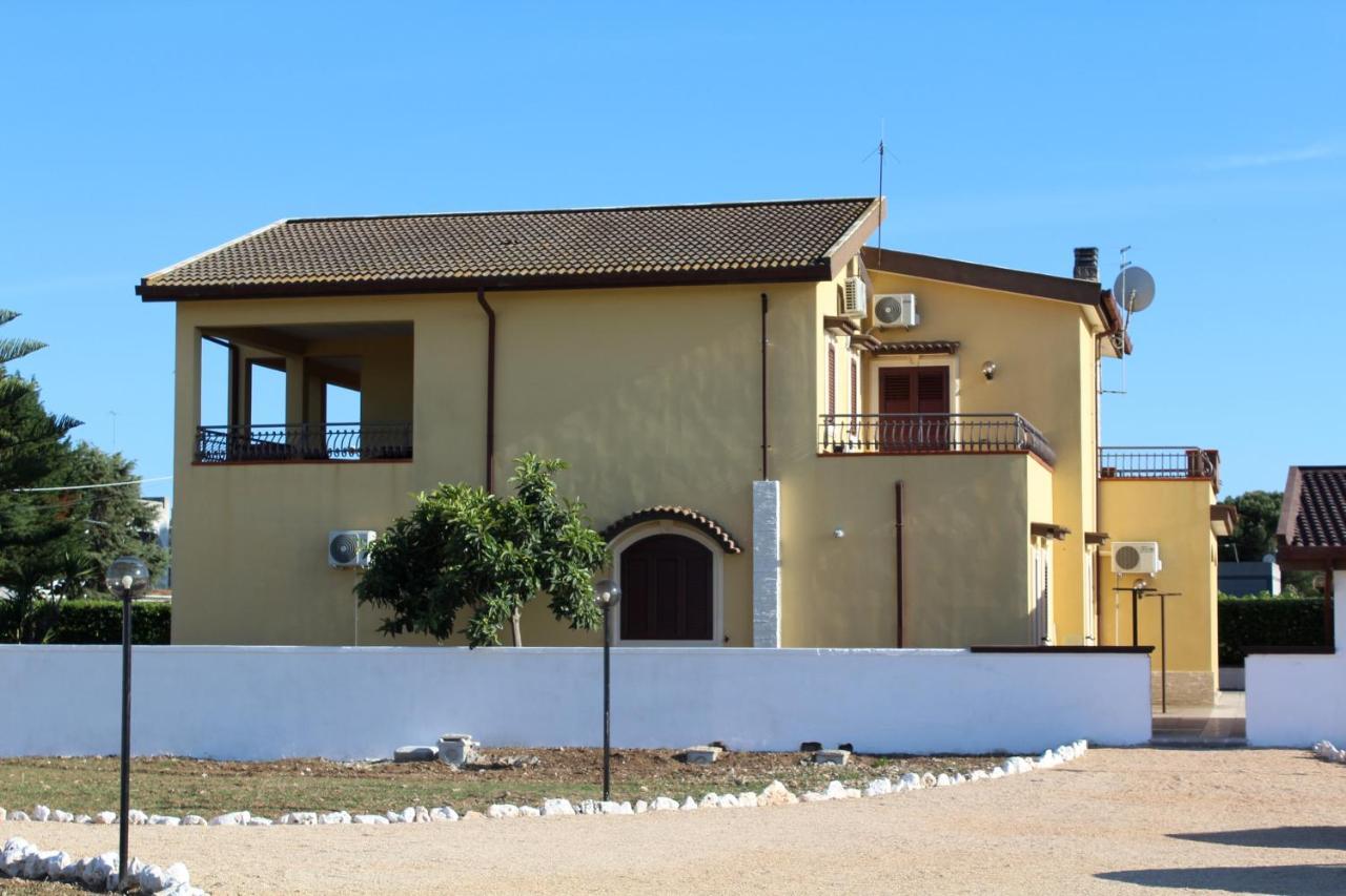 Villa Bice Пулзано Екстериор снимка