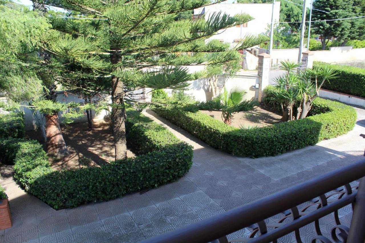 Villa Bice Пулзано Екстериор снимка